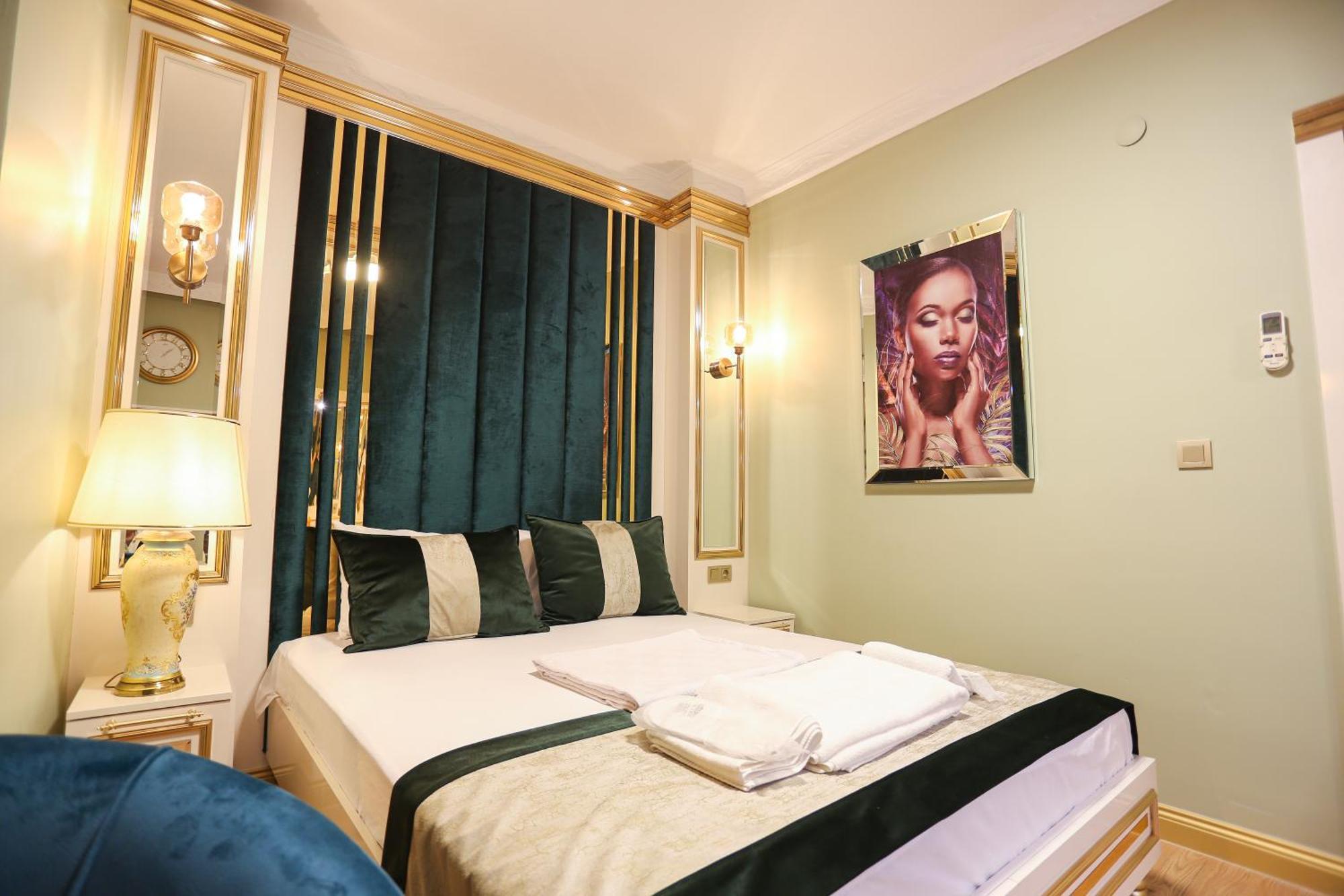 Whitemoon Hotel Suites Taksim Istanbul Exteriör bild